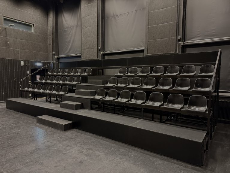 Läktare BlackBox